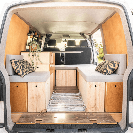 Kit meubles amovibles pour VW T7 Combeing | Aménagement intérieur fourgon et van | Modulable