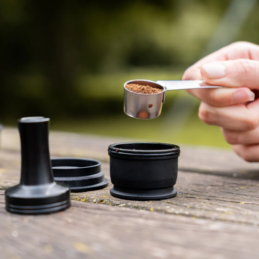 Cafetière portable MK-90 Mestic - machine à café avec batterie 7500 mAh - moulu