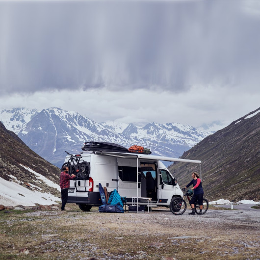 THULE Elite Van XT Black