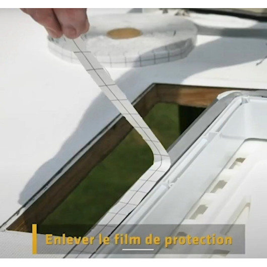 SIKA sikaLastomer 831 E, mastic d'étanchéité au butyle en rouleau : vu avec enlèvement film de protection