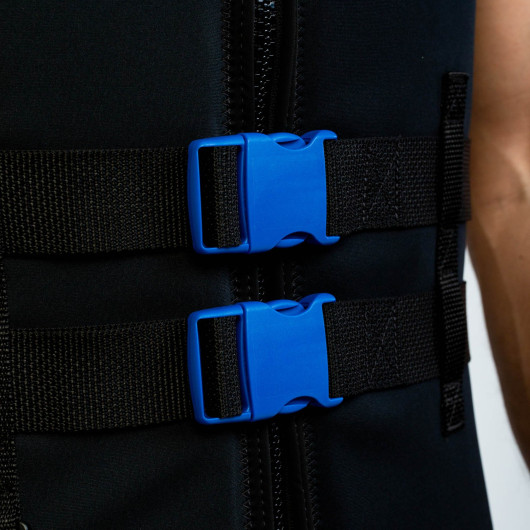Gilet de flottaison bleu en néoprène - équipement de sécurité pour les sports nautiques - boucles