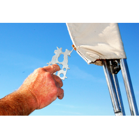 Clé de nable multifonctions - outil marin polyvalent pour les manœuvres à bord - inox
