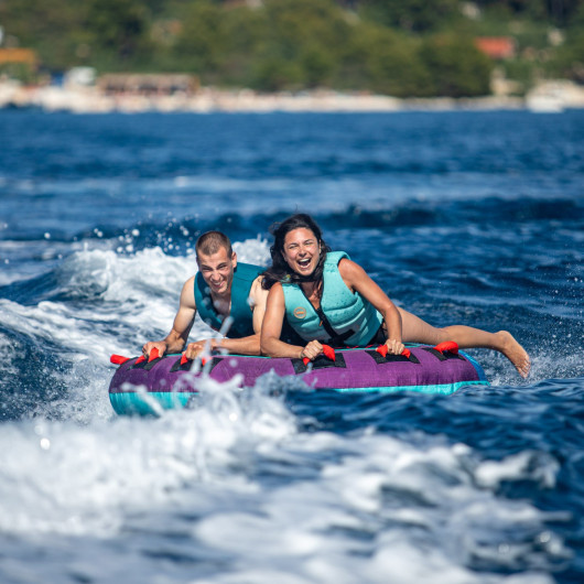 Droplet 2P Jobe - bouée tractée 2 personnes pour bateau à moteur - fun