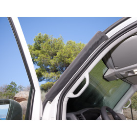 BRANDRUP Rideau Isolite pare-brise | VW Grand California 600 & 680 Rideau Isolite pare-brise Brandrup - volet thermique pour fourgon VW Grand California 600 & 680