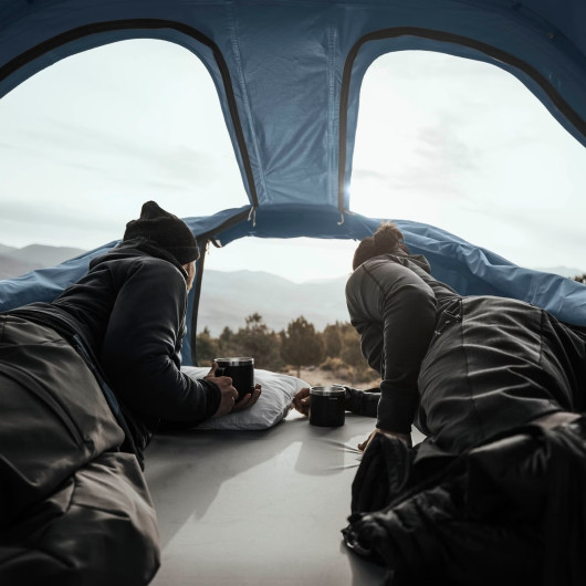 Tente de toit 2-3 personnes Approach M Thule - équipement outdoor pour citadine et SUV - fenêtres