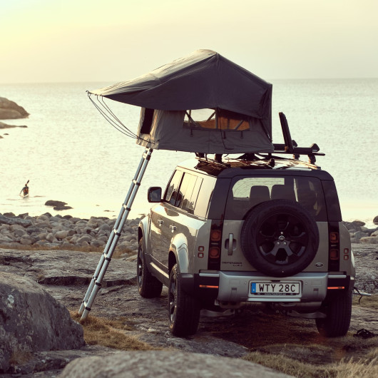 Foothill Thule - tente de toit compacte 2 personnes SUV, pick-up et voiture citadine - mer