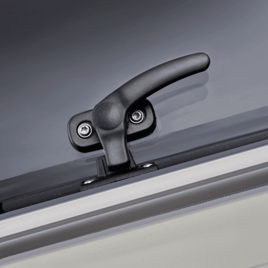 Baie projetable Dometic S7P pour fourgon aménagé | Isolation et design incurvé | système de verrouillage