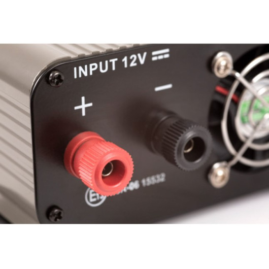 Convertisseur sinusoïdal DC-AC PSW-V2 700 Va Energie Mobile | électricité en van, bateau, camping-car | connexion batterie