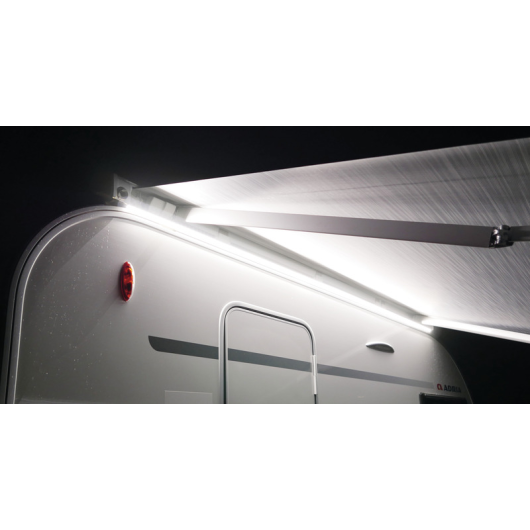 CARBEST Profil coudé encastré bande LED - Eclairage camping-car & bateau - visuel installation store