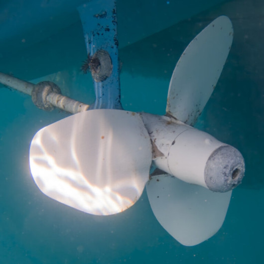 Revêtement silicone MARLIN Velox Sil pour hélices | Antifouling sans biocides | Hélice propre après mise en marche