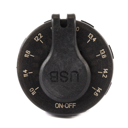 Prise double USB + voltmètre 12V avec interrupteur | Idéal pour réseaux électriques nomades | avec capochon