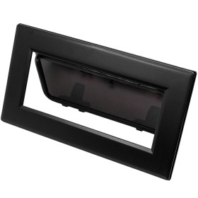 Hublot à onglet Flush Lewmar pour bateau ou van aménagé | Hublot flush pour voilier ou vedette