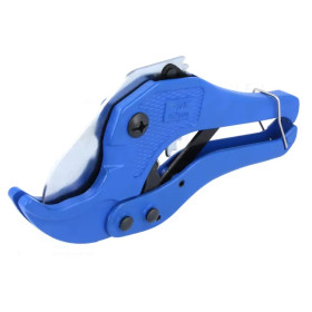 Pince coupe-tuyau Goldtool pour PER ø12-15 mm| aménagement van, bateau et camping-car