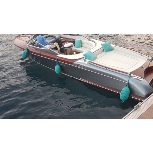 Pare-battage Fendertex sur vedette  | Défense textile pour protection coque bateau