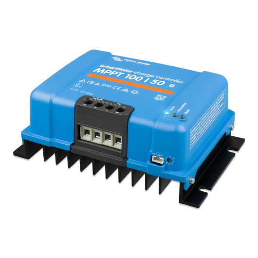 Régulateur solaire VICTRON Smartsolar 100/50 | chargeur pour camping-car, van et bateau | vue angle droite