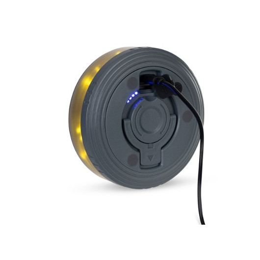 C63261 Lampe de camping multifonction USB avec guirlande - vu en charge USB-C