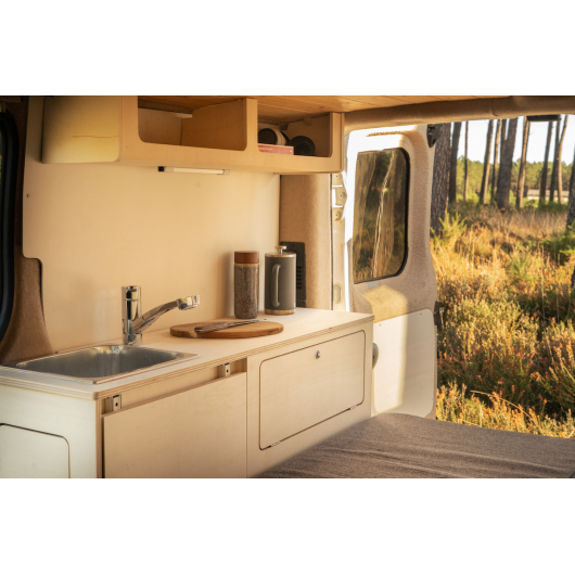 Meuble latéral universel A2V2 avec table Simple Vans | Aménagement bois contreplaqué pour van L1