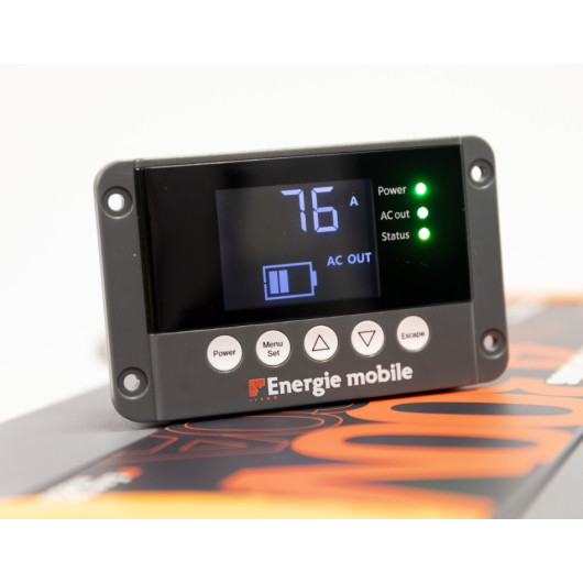 vu afficheur LCD convertisseur-chargeur PROCOMBI consommation en direct en Ampère