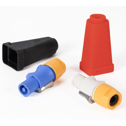 vu accessoires et connecteurs AC fourni avec convertisseur-chargeur PROCOMBI