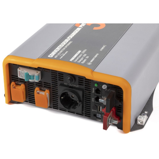 vu AVANT convertisseur-chargeur PROCOMBI 3300 VA