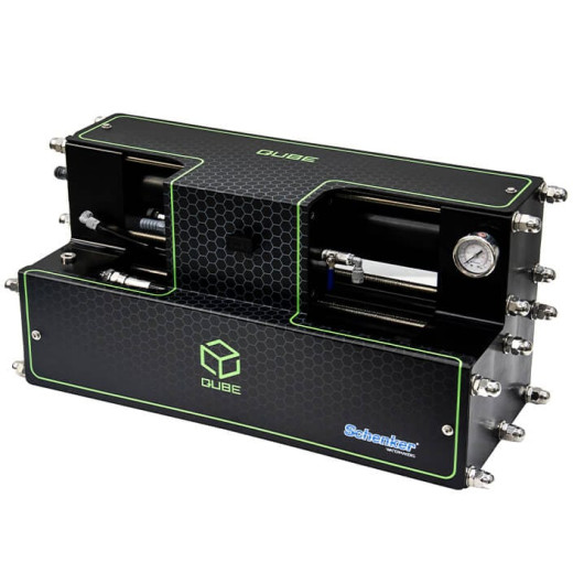 Dessalinisateur Schenker QUBE 100  100 L/h 12 V & 24 V | Osmose inverse pour traitement eau de mer | bloc compact