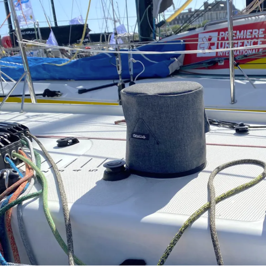 Housse de winch Ø 18 × H 20 cm Winchouse Outils Oceans | Protection ventilée winch de bateau à voile