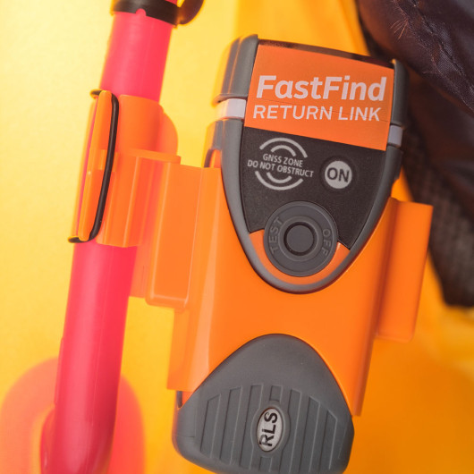 Balise PLB McMurdo Smartfind Returnlink  | Balise personnelle avec ReturnLink (RLS) | En action