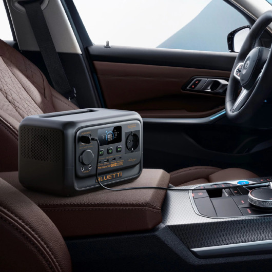 Station d’énergie portable Premium 30 V2 BLUETTI | 320 Wh - 600 W voiture