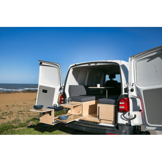 Kit ameublement bois pour Trafic, Jumpy, Custom Oyat de LostVan | Aménagement intérieur van