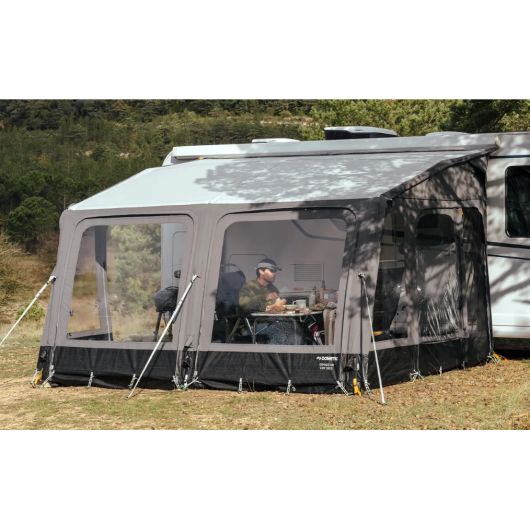 Auvent gonflable Grande AIR Stay 390 S DOMETIC | installé sur camping-car