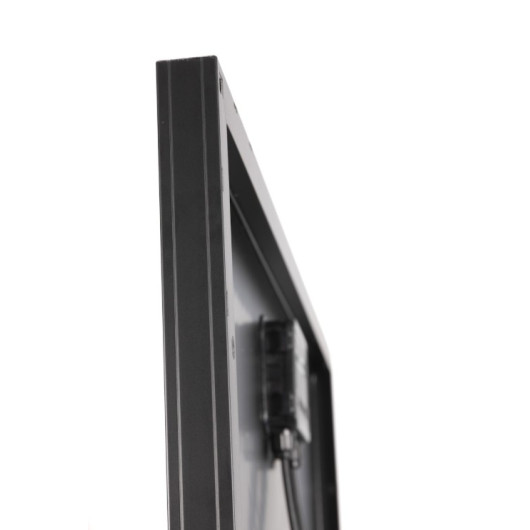 Profil d'un panneau solaire rigide HPX Full Black ENERGIE MOBILE