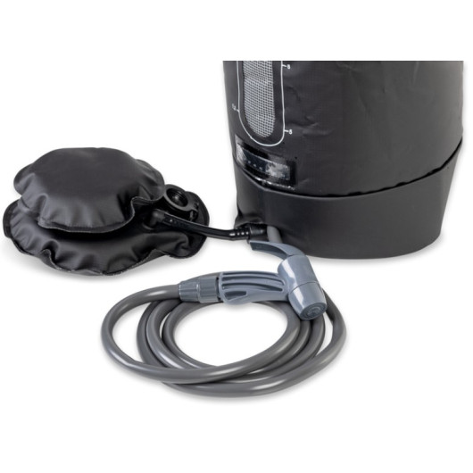 Douche solaire portable avec pompe à pied pour vanlife, bateau, camping et outdoor - zoom pompe