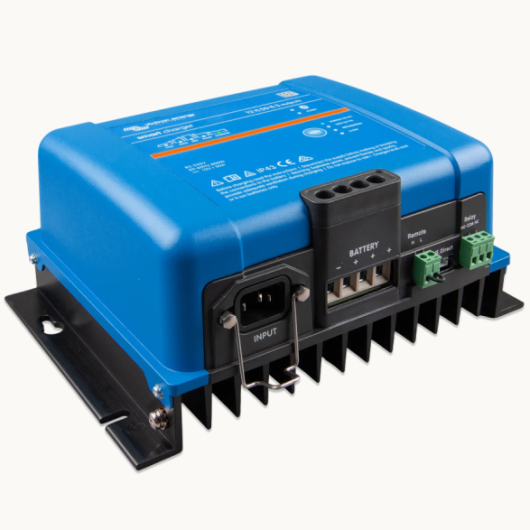 Chargeur Phoenix Smart IP43 Victron Energy version 3 soties - Gauche