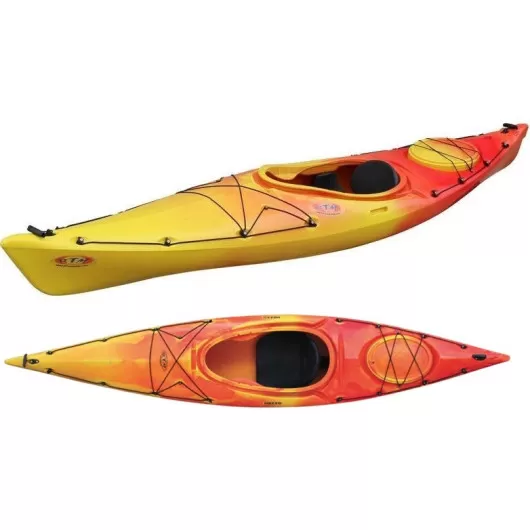 RTM Mezzo Standard petit kayak de mer polyéthylène.