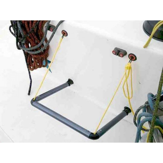 Cale pied fixe pote de barre bateau | NAUTIX | poste de barre voilier