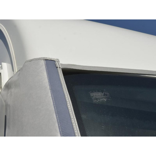 Isoval intégral PILOTE CLAIRVAL - volet extérieur isotherme pour les camping-cars intégraux de marque PILOTE.