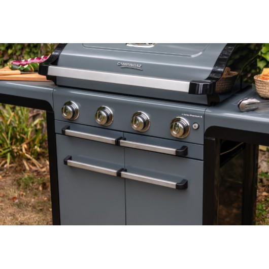 Premium 4 S CAMPINGAZ - Barbecue à gaz sur roulettes plancha/grille pour terrasse & caravane - H2R Equipements