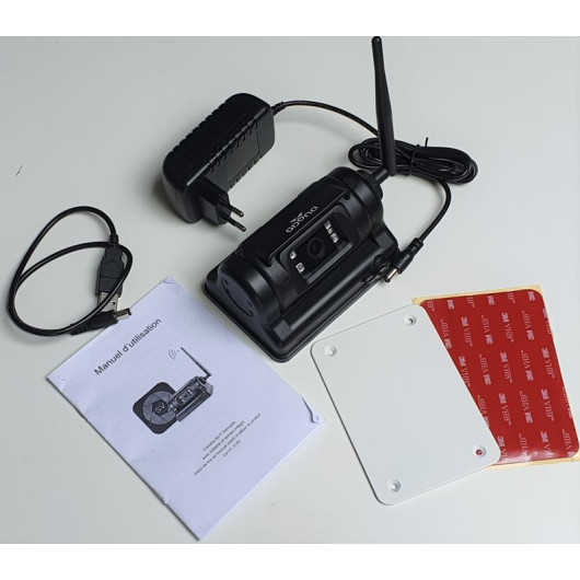 Caméra WIFI nomade ODONA - caméra de recul facile à poser sans fil pour camping-car et fourgon aménagé.