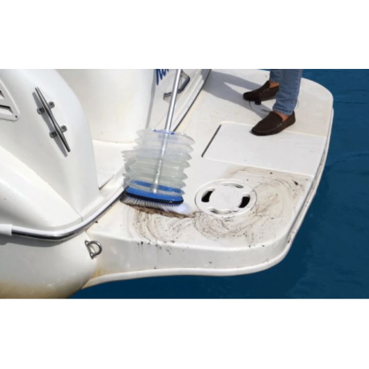 SCRUBBIS Balai-brosse à réservoir d'eau - nettoyage du pont de bateau - H2R Equipements
