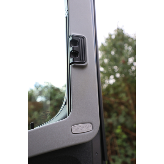 REMIS Remi Front IV Sprinter - Rideau isolant & occultant camping-car - H2R Equipements.