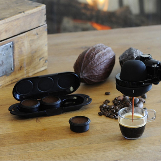 Etui pour café moulu HANDPRESSO - récipient pour doses de café pour machine à café automatique.