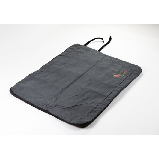Comforter OUTCHAIR - couverture chauffante sans fil pour animaux.