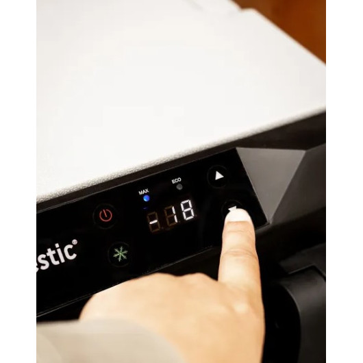 Cool Box MCCHD-33 AC/DC MESTIC - glacière portable 12V à compresseur 31 L