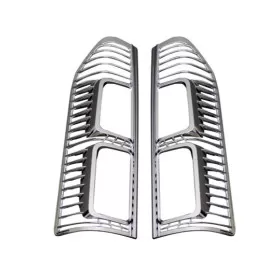OMAC Moulures chromées feux arrière Trafic 3 Enjoliveur feux arrière Trafic 3 OMAC - Accessoire carrosserie fourgon
