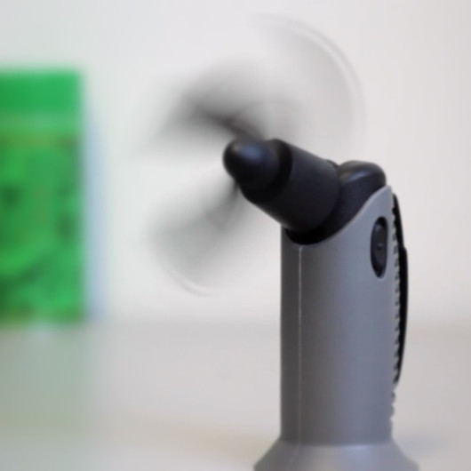 Ventilateur à main Seekr Tiny Tornado - Accessoire ventilateur pour camping, fourgon aménagé