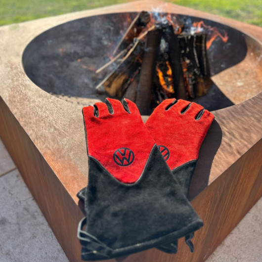 Paire de gants BBQ VW COLLECTION - Accessoire barbecue pour camping, fourgon, camping-car et bateau