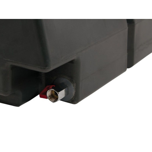 FRONT RUNNER Réservoir d'eau incliné 50L