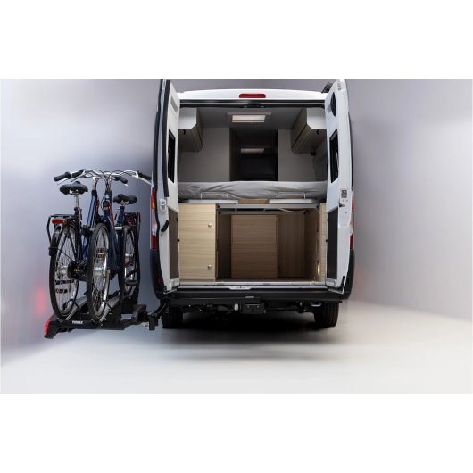 MEMO Bras pivotant Van-Swing Ducato X250 / X290 - porte vélo et attelage pour van aménagé - portes arrières ouvertes