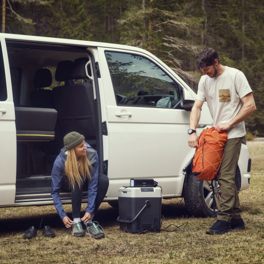 PLB15 Portable Battery DOMETIC - Batterie station d'énergie nomade 15 A | 12 V pour activités nomades - vanlife friendly