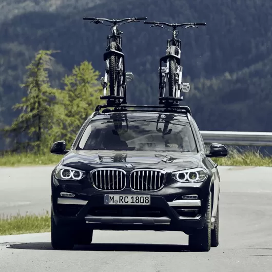 Porte-vélos sur roue montée UpRide de THULE - Porte-vélos sur toit pour van aménagé - porte vélo facile à utiliser